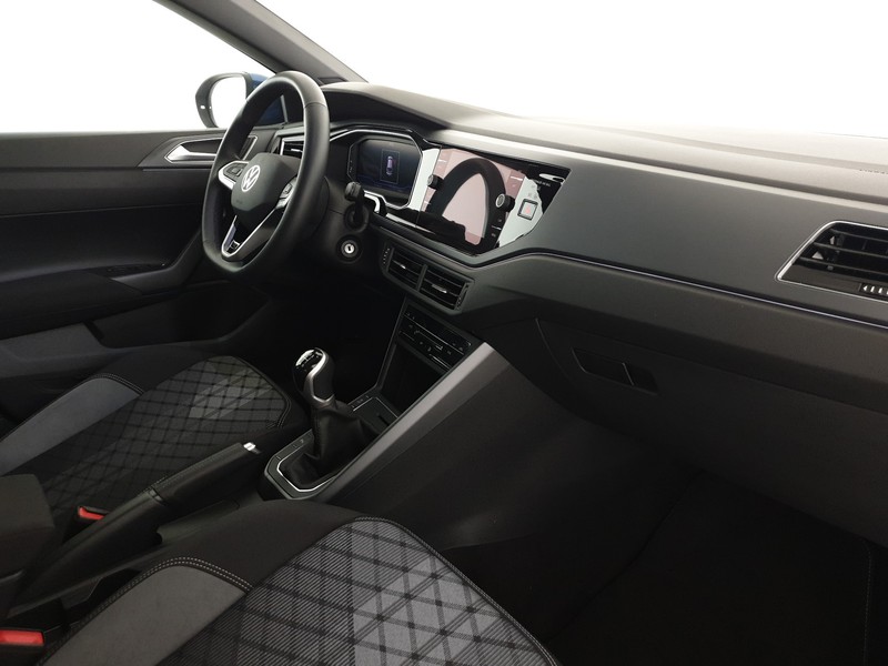 Volkswagen Taigo 1.0 tsi r-line 110cv