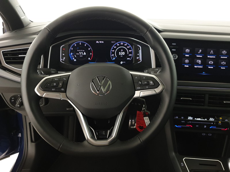 Volkswagen Taigo 1.0 tsi r-line 110cv