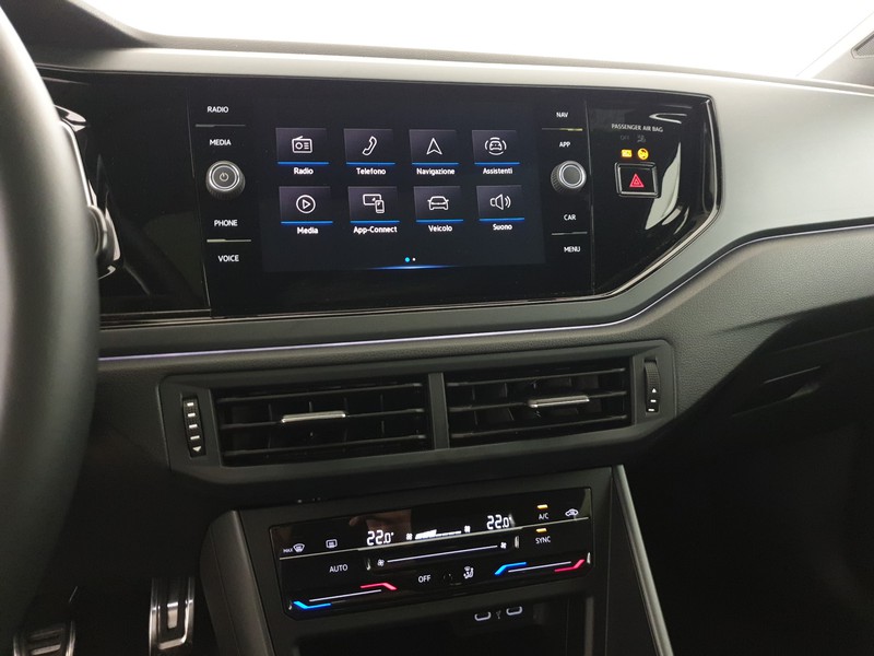 Volkswagen Taigo 1.0 tsi r-line 110cv