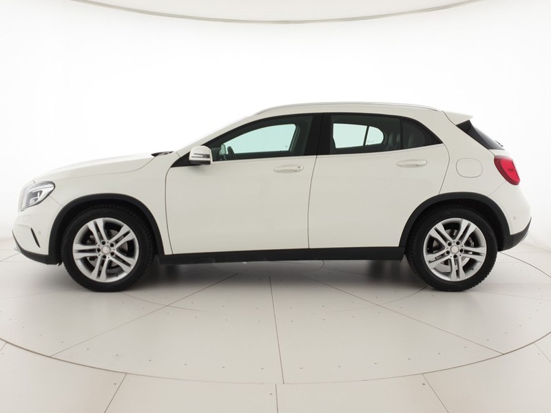 Mercedes-Benz GLA 200 d (cdi) executive auto