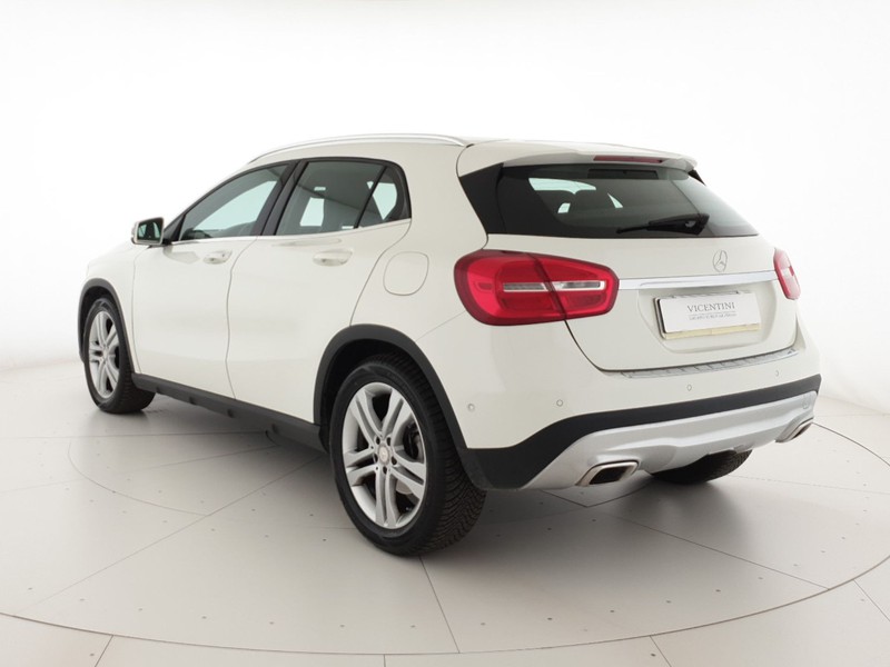 Mercedes-Benz GLA 200 d (cdi) executive auto