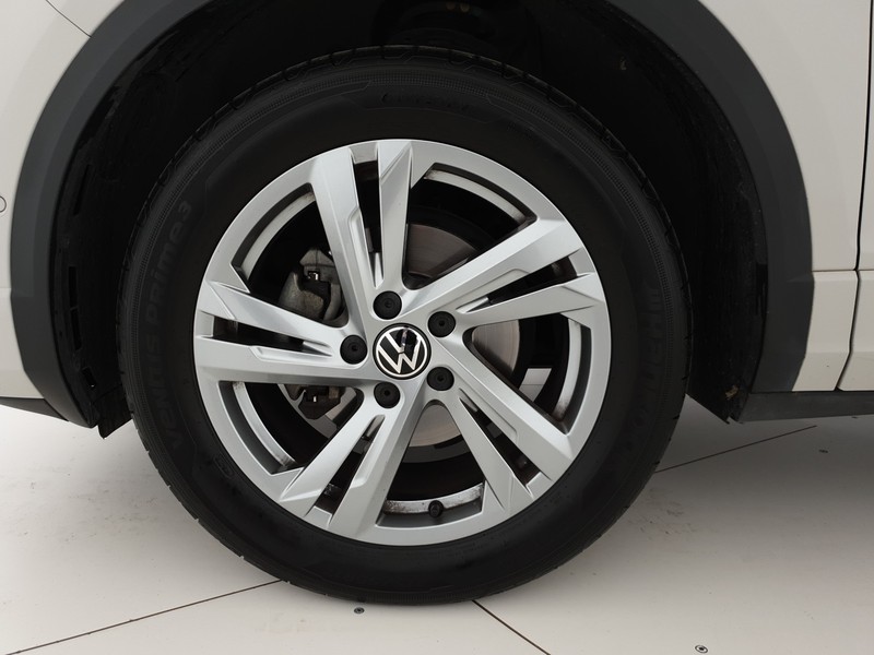Volkswagen T-Roc 1.0 tsi r-line 110cv