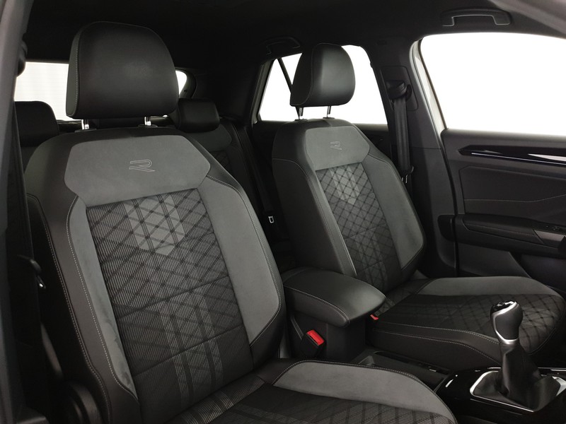 Volkswagen T-Roc 1.0 tsi r-line 110cv