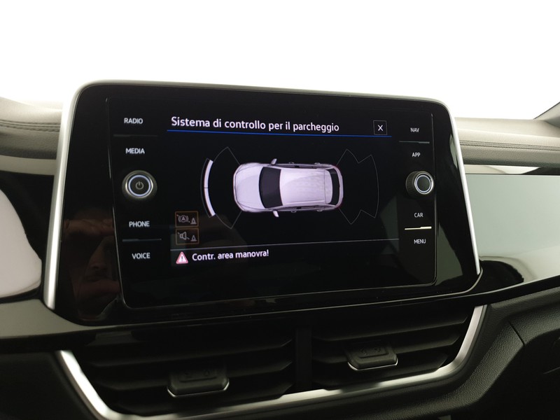 Volkswagen T-Roc 1.0 tsi r-line 110cv