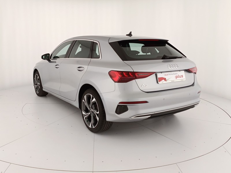 Audi A3 sportback 30 1.0 tfsi business advanced