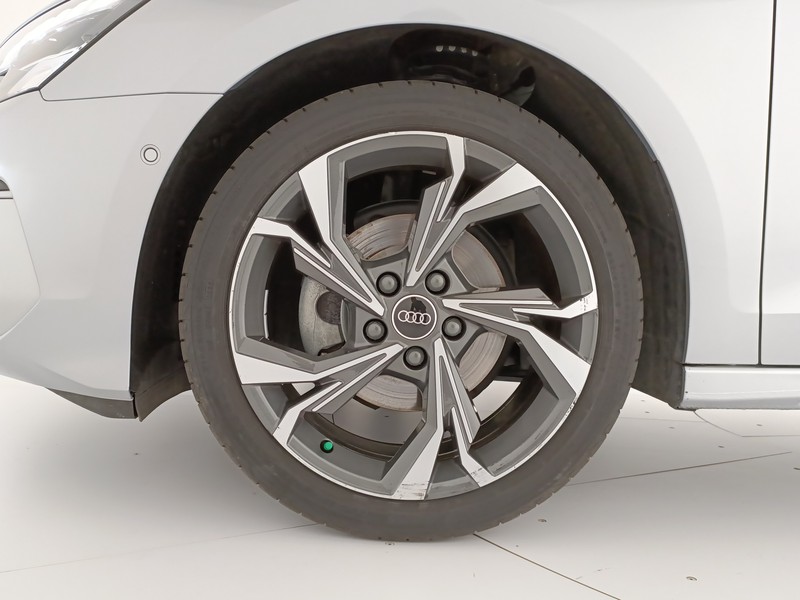 Audi A3 sportback 30 1.0 tfsi business advanced