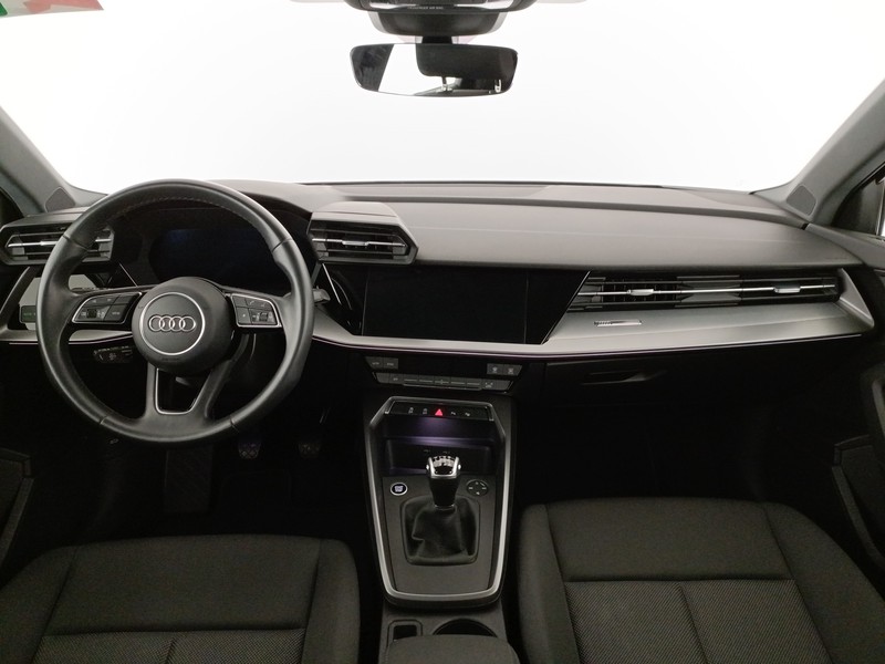 Audi A3 sedan 30 1.0 tfsi business advanced