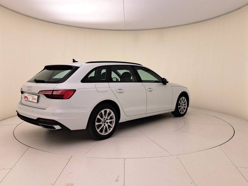 Audi A4 avant 30 2.0 tdi mhev business 136cv s-tronic