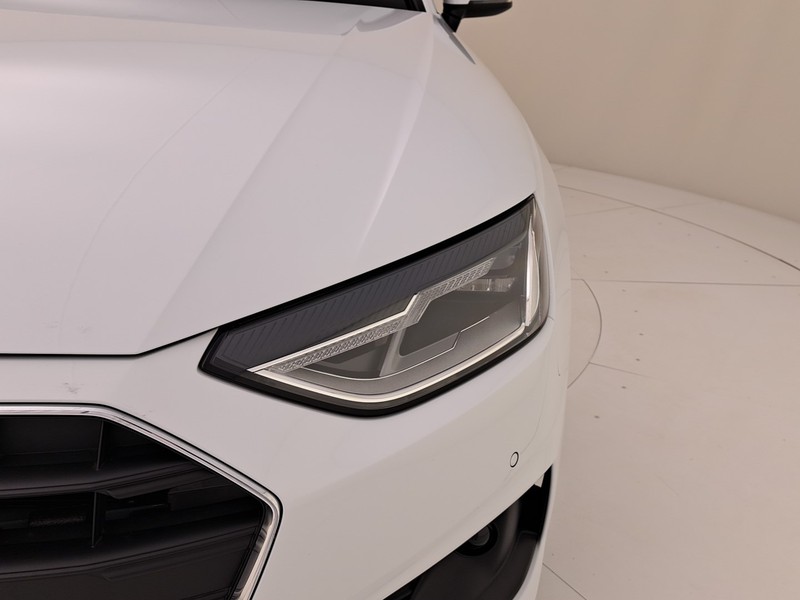 Audi A4 avant 30 2.0 tdi mhev business 136cv s-tronic