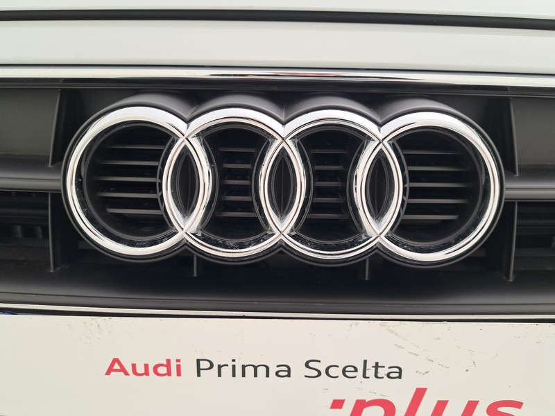 Audi A4 avant 30 2.0 tdi mhev business 136cv s-tronic