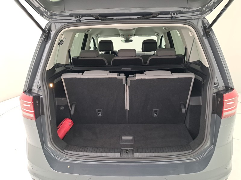Volkswagen Touran 2.0 tdi executive dsg