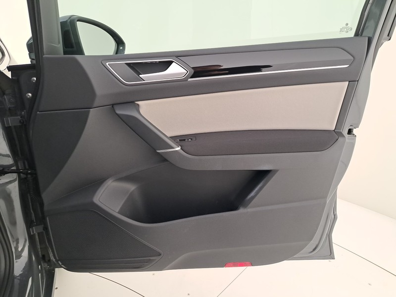 Volkswagen Touran 2.0 tdi executive dsg