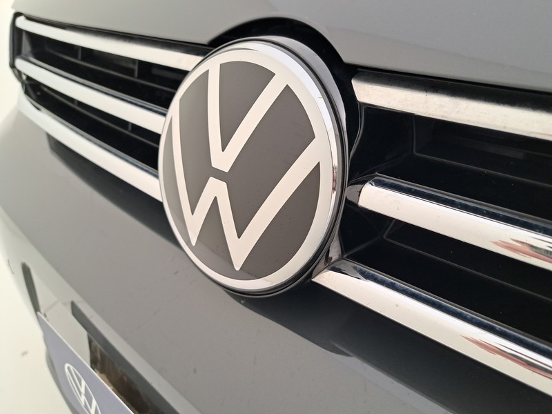 Volkswagen Touran 2.0 tdi executive dsg