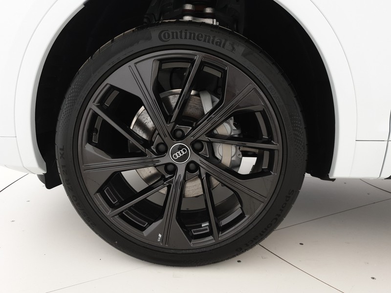 Audi Q5 Sportback 40TDI 204CV quattro Str Identity Black
