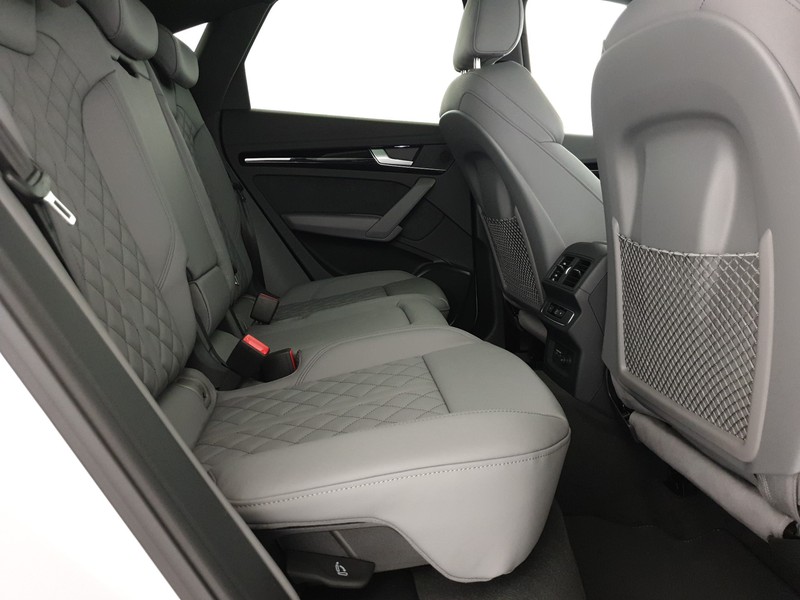 Audi Q5 Sportback 40TDI 204CV quattro Str Identity Black
