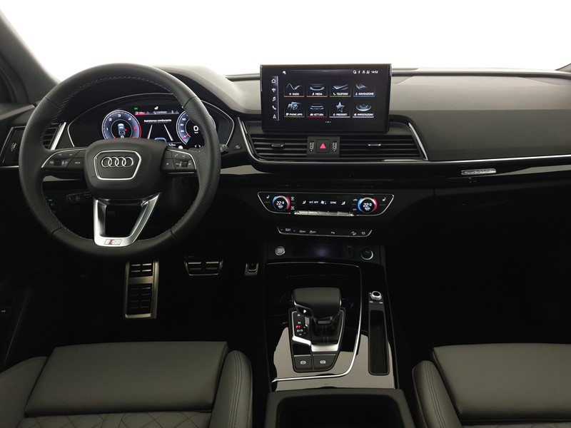 Audi Q5 Sportback 40TDI 204CV quattro Str Identity Black