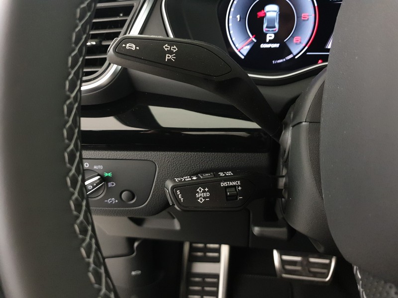 Audi Q5 Sportback 40TDI 204CV quattro Str Identity Black