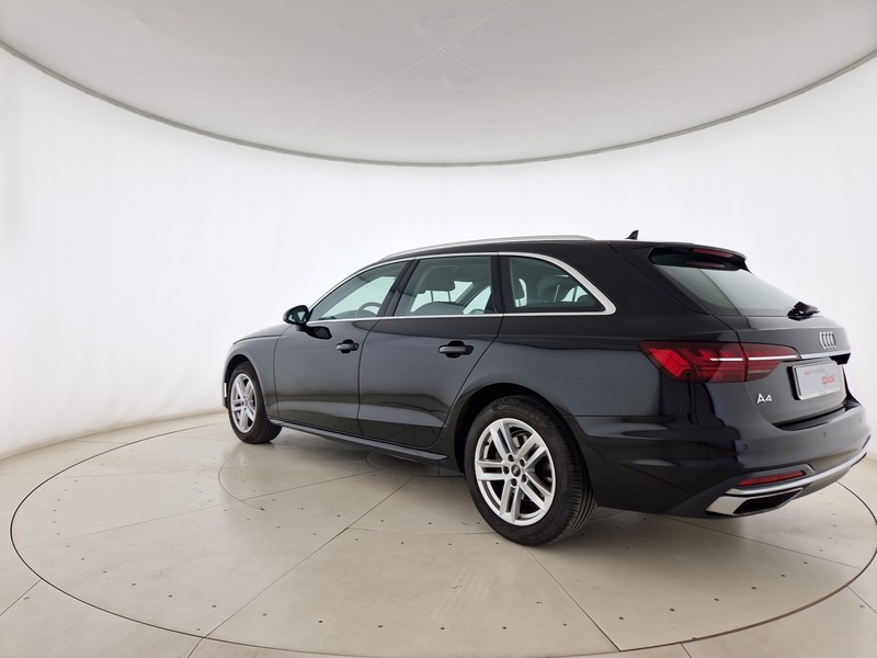 Audi A4 avant 35 2.0 tdi mhev business advanced 163cv s-tronic
