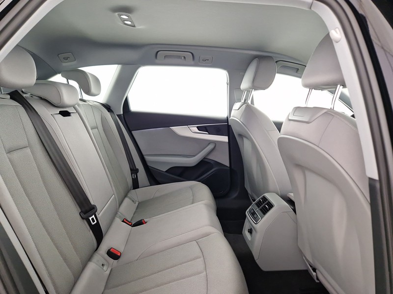 Audi A4 avant 35 2.0 tdi mhev business advanced 163cv s-tronic
