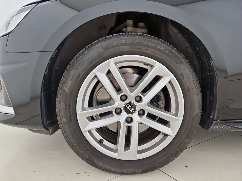 Audi A4 avant 35 2.0 tdi mhev business advanced 163cv s-tronic