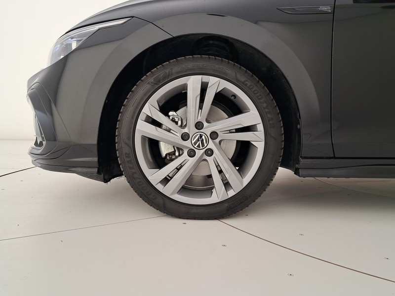 Volkswagen Golf 1.5 tsi evo r-line 130cv