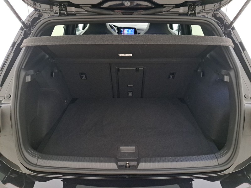 Volkswagen Golf 1.5 tsi evo r-line 130cv