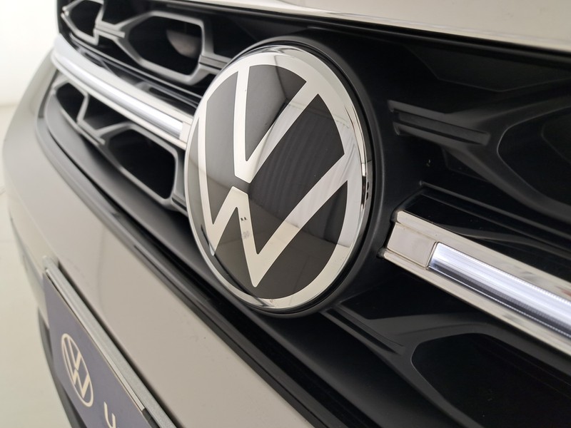 Volkswagen T-Roc 1.5 tsi r-line