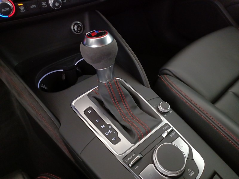 Audi RS3 sportback 2.5 tfsi quattro s-tronic