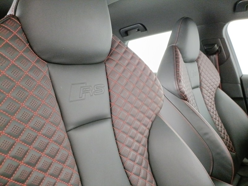 Audi RS3 sportback 2.5 tfsi quattro s-tronic