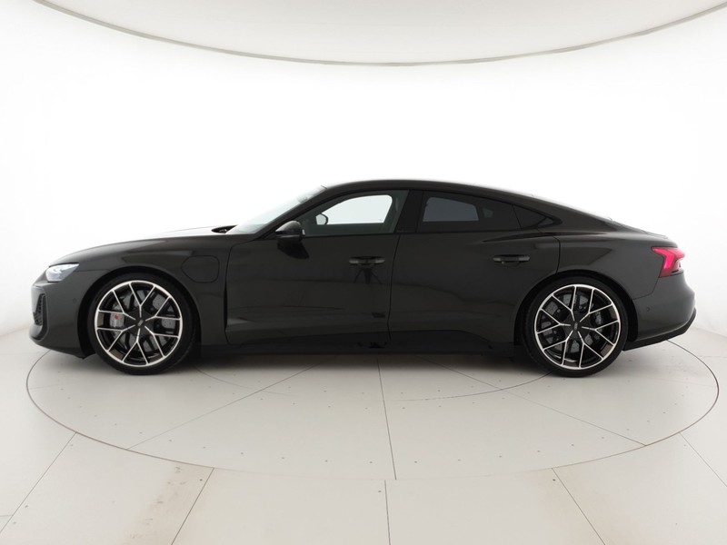 Audi RS e-tron GT 925CV Performance Exclusive Edition