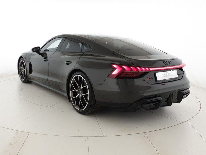 Audi RS e-tron GT 925CV Performance Exclusive Edition