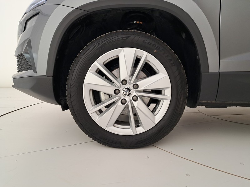 Skoda Karoq 1.0 tsi executive 115cv