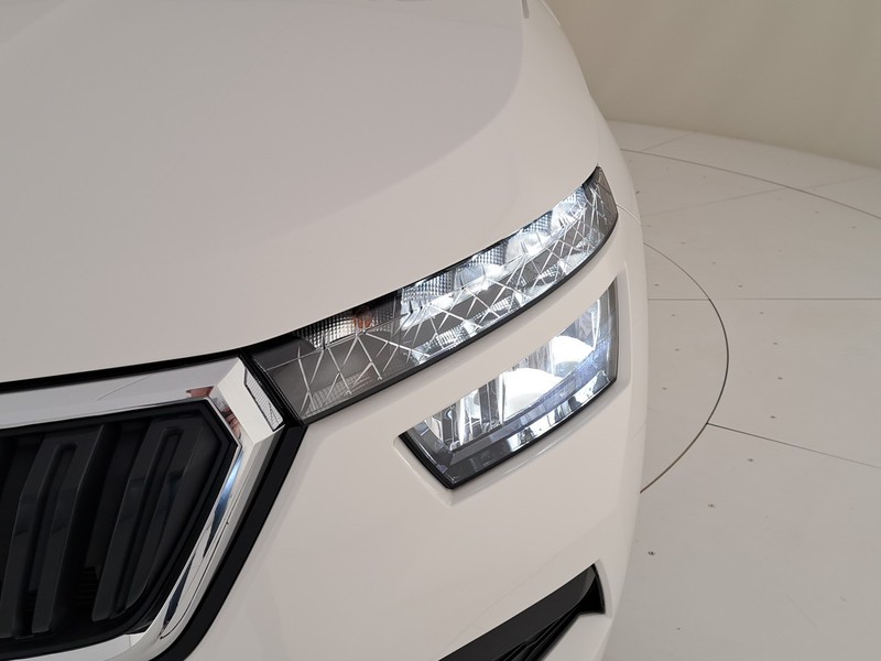 Skoda Kamiq 1.0 tsi ambition 95cv