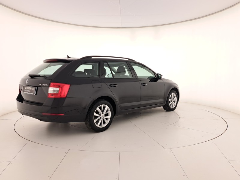 Skoda Octavia wagon 1.6 tdi ambition 115cv