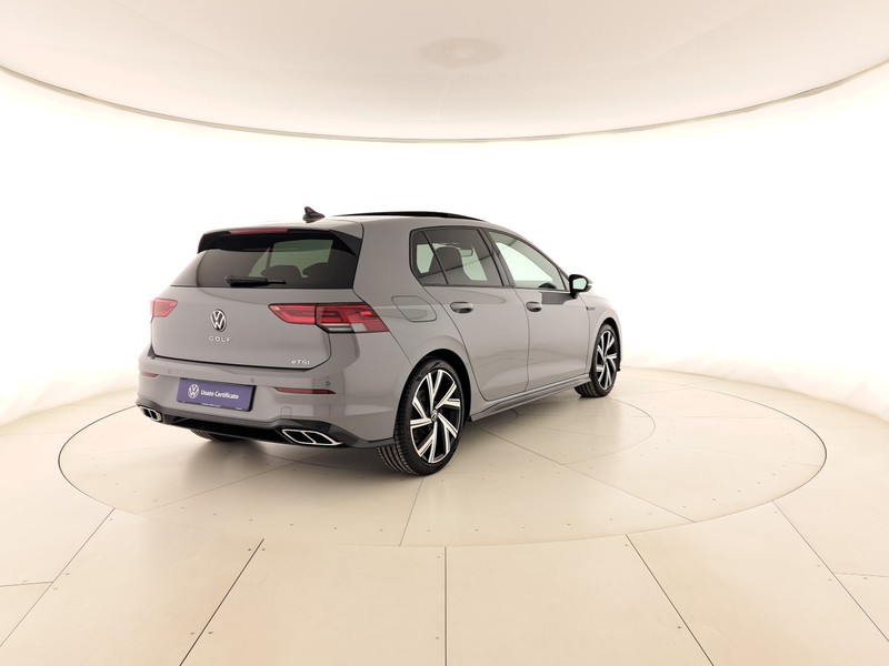 Volkswagen Golf 1.5 etsi evo r-line 150cv dsg
