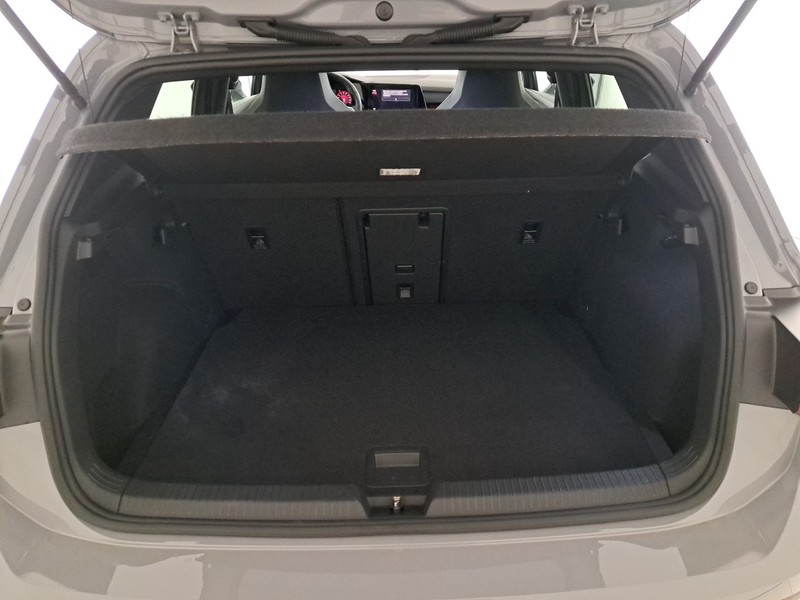 Volkswagen Golf 1.5 etsi evo r-line 150cv dsg
