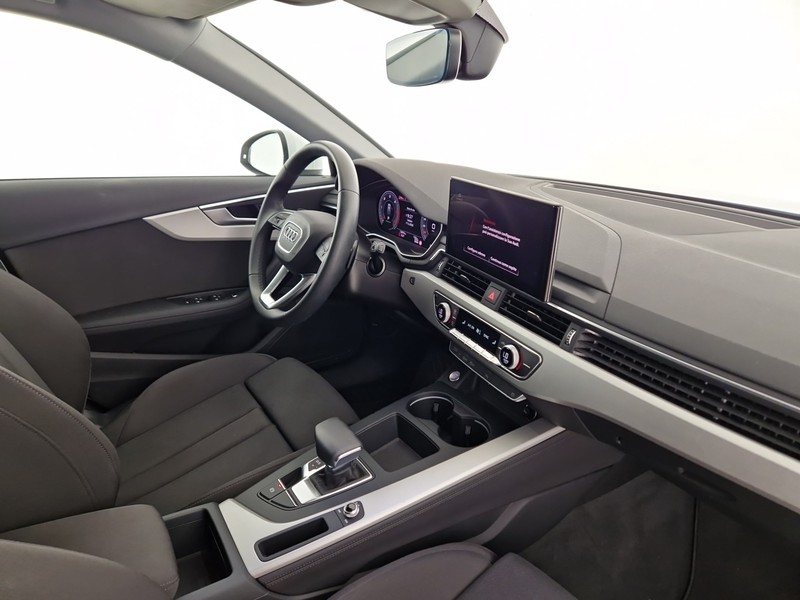Audi A4 avant 30 2.0 tdi mhev s line edition 136cv s-tronic