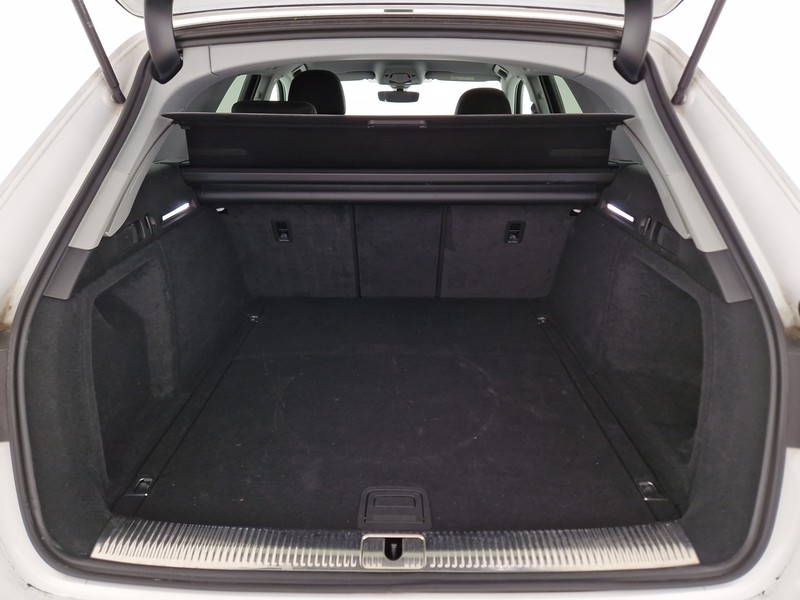 Audi A4 avant 30 2.0 tdi mhev s line edition 136cv s-tronic