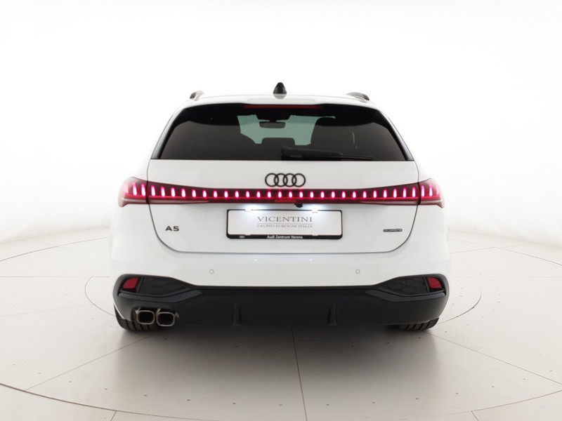 Audi A5 Avant 2.0TDI 204CV quattro S tronic S line Edition