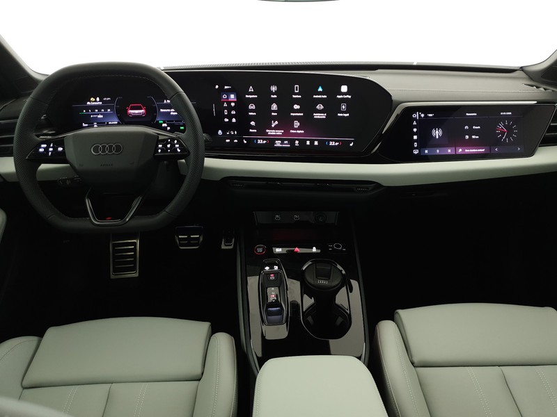 Audi A5 Avant 2.0TDI 204CV quattro S tronic S line Edition
