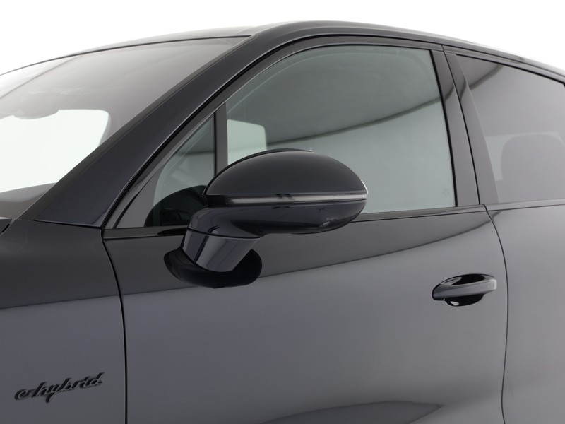 Porsche Cayenne 3.0 e-hybrid platinum edition tiptronic