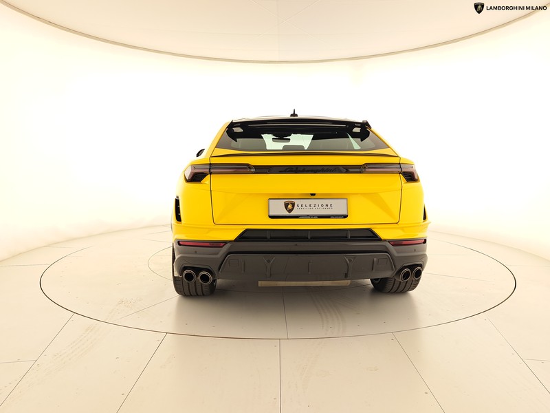 Lamborghini Urus 4.0 v8 performante auto