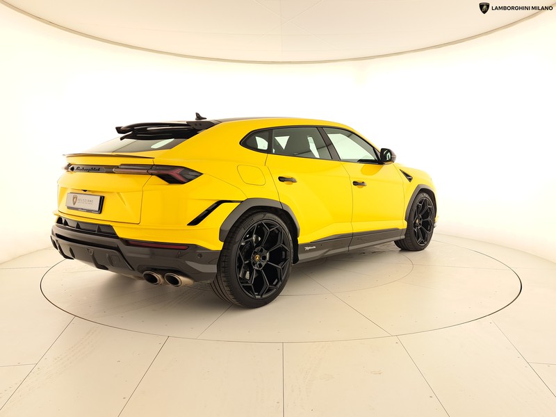 Lamborghini Urus 4.0 v8 performante auto