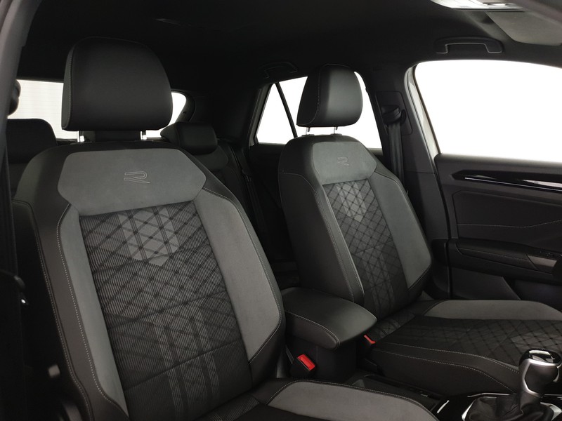 Volkswagen T-Roc 1.5 tsi r-line dsg