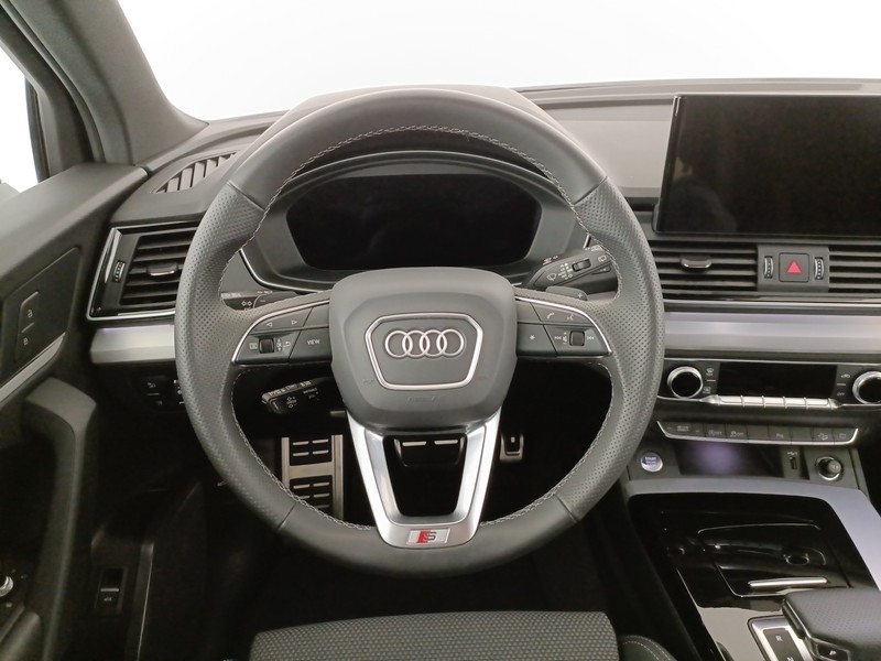 Audi Q5 sportback 40 2.0 tdi mhev 12v s line plus quattro s-tronic