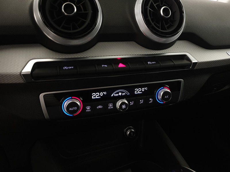 Audi Q2 35TFSI 150CV S tronic S line Edition