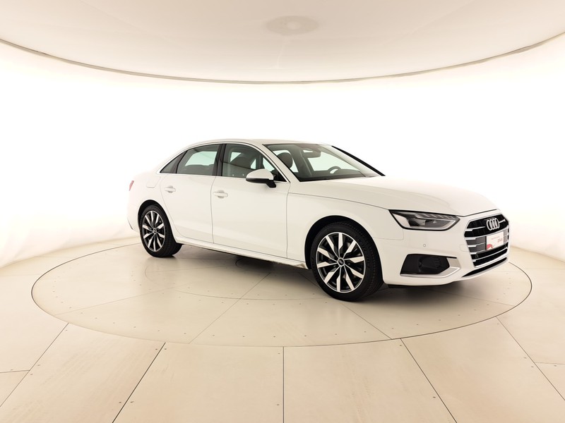 Audi A4 30 2.0 tdi mhev business advanced 136cv s-tronic