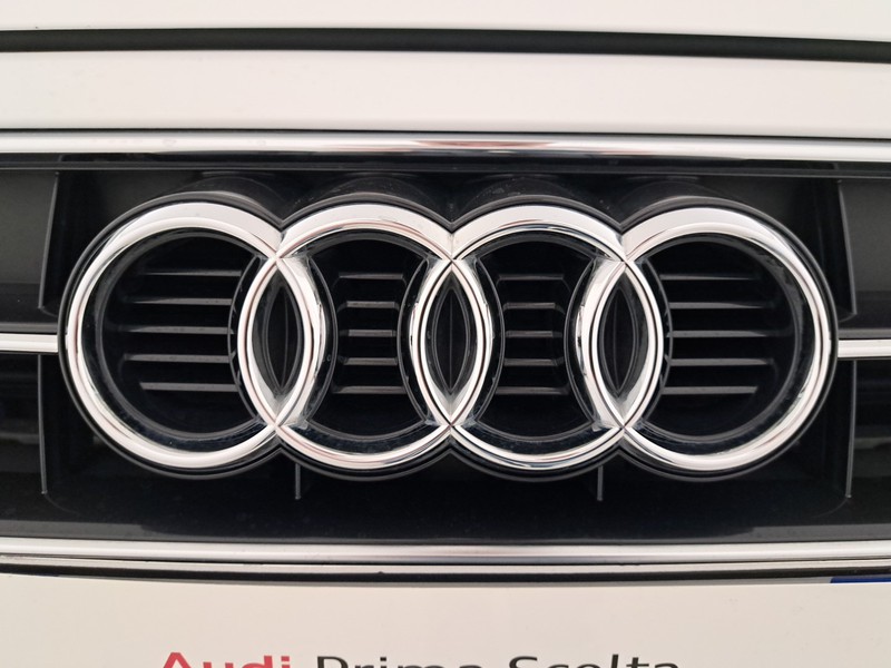Audi A4 30 2.0 tdi mhev business advanced 136cv s-tronic