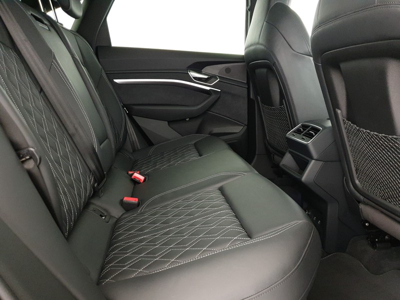 Audi Q8 e-tron Sportback 55 408CV quattro S line Edition