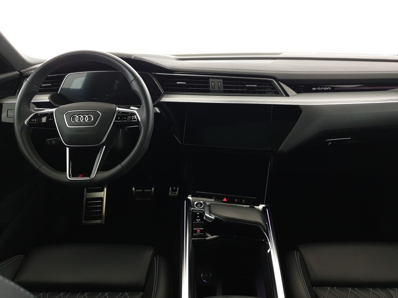 Audi Q8 e-tron Sportback 55 408CV quattro S line Edition